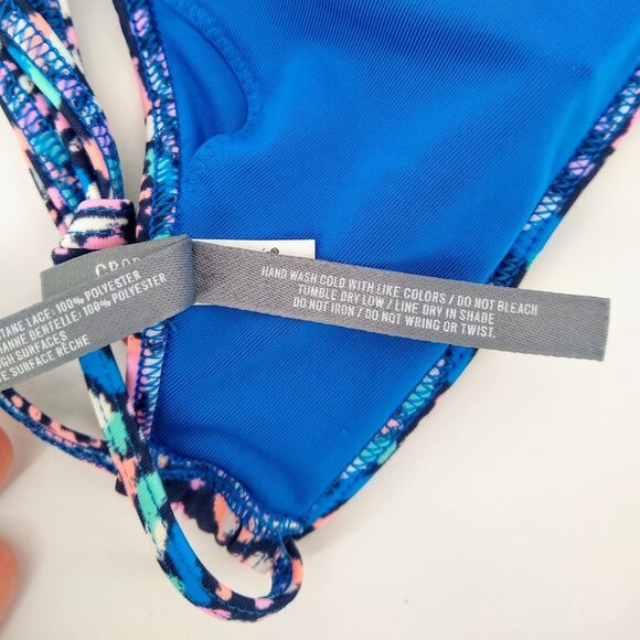 AERIE High Neck Tie Back Crochet Bikini Top S - Picture 6 of 9